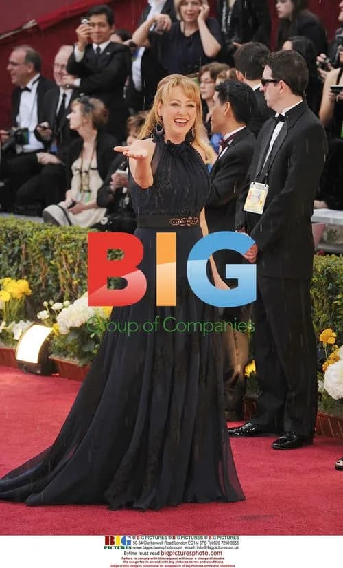 Virginia Madsen at 82nd Academy Awards