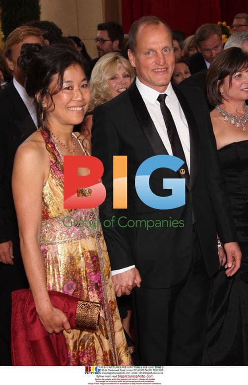 Woody Harrelson and wife at 82nd Oscars