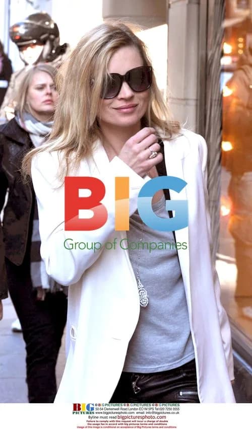 Kate Moss Leaving Hotel for Hermes Shop