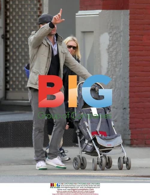 Naomi Watts and Liev Schreiber with kids in NYC