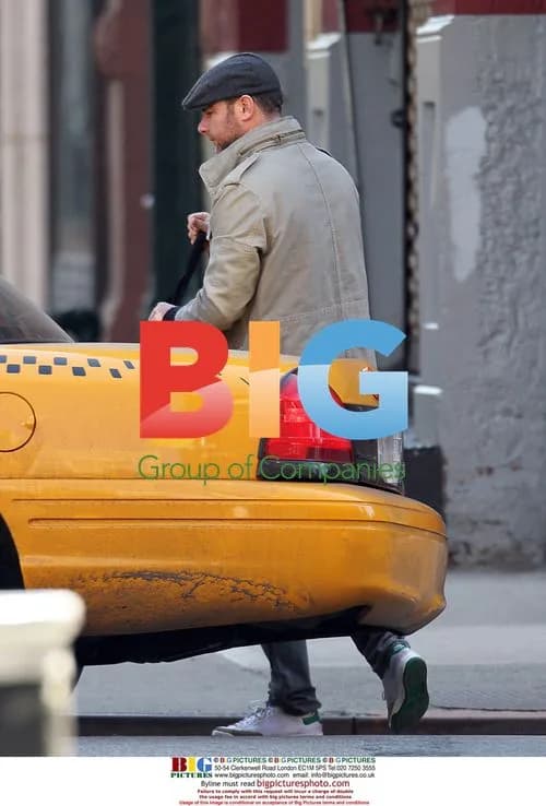 Naomi Watts and Liev Schreiber with Kids in NYC