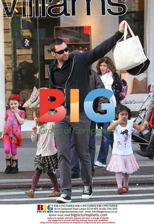 Hugh Jackman picks up daughter Ava from school