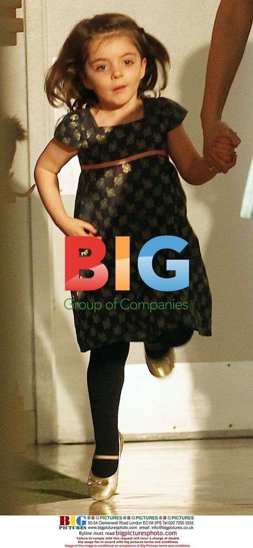 Tina Fey and daughter at FAO Schwarz