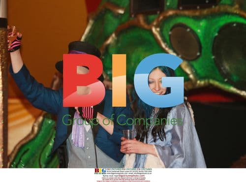 Pete Bennett Marries Fashion Designer