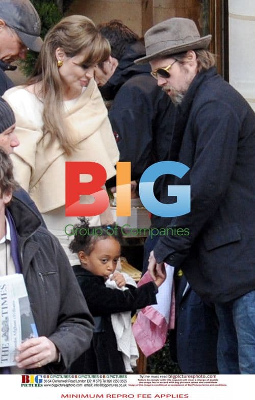 Brad Pitt and Angelina Jolie on film set in France