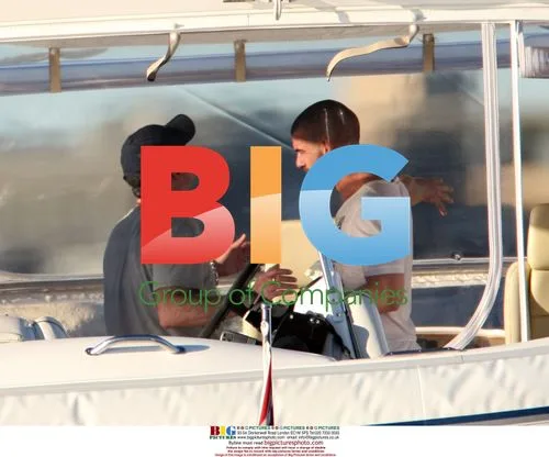 George Michael Enjoys Boat Cruise With Boyfriend