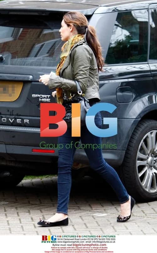 Kelly Brook Candid Street Style