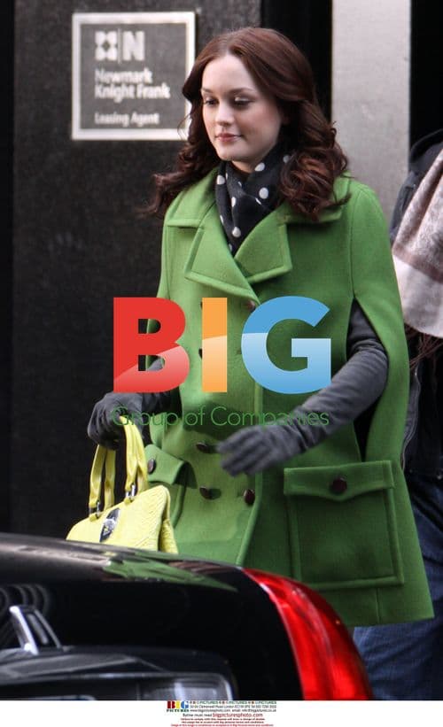 Leighton Meester Films 'Gossip Girl' in NYC