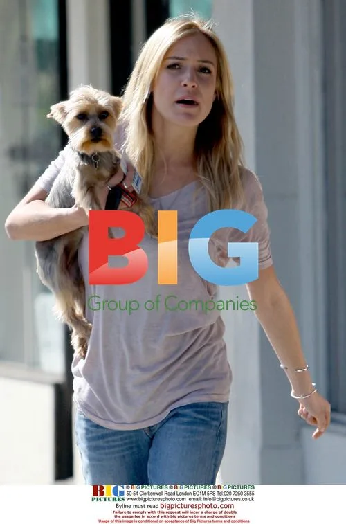 Kristin Cavallari Walks Dog