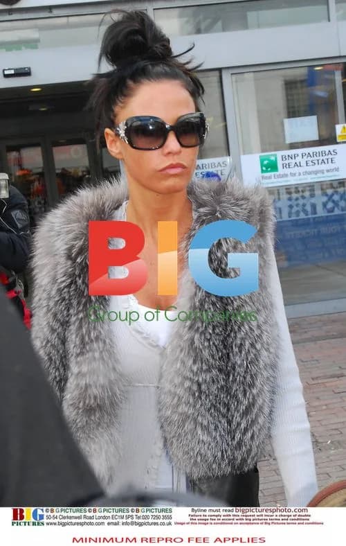 Katie Price Arrives at Dublin Airport
