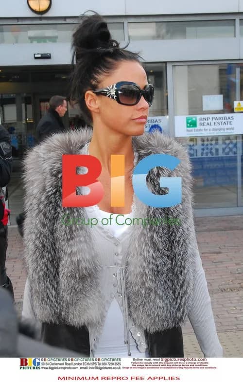 Katie Price Arrives at Dublin Airport