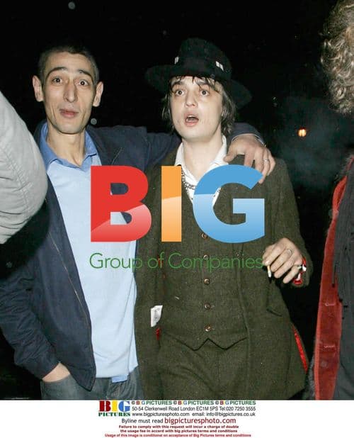 Pete Doherty Arriving at Hotel