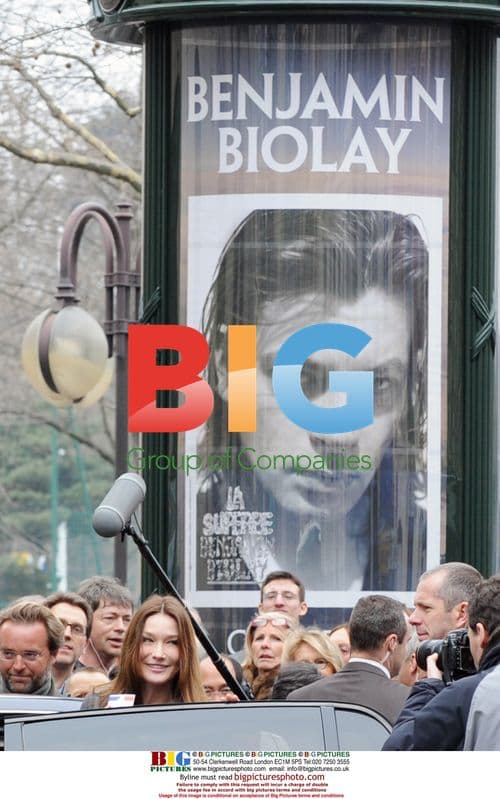 Nicolas Sarkozy and Carla Bruni Sarkozy Vote Together in Paris