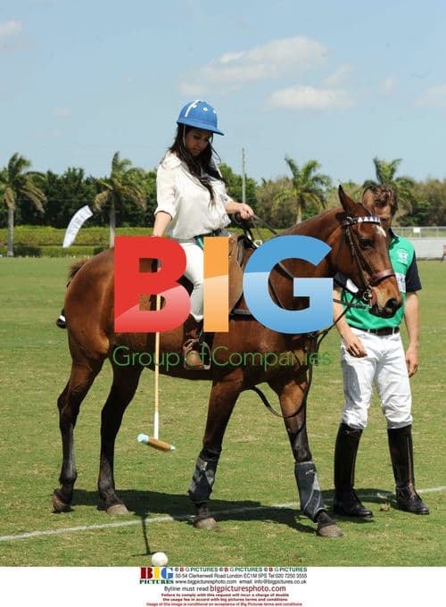 Kardashians Take Polo Lesson in Florida