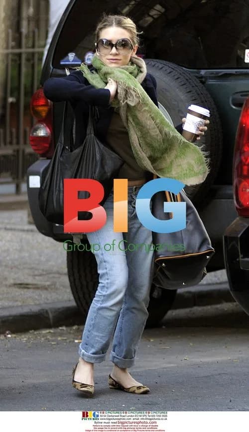 Ashley Olsen Exiting NYC Apartment