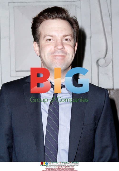 Jason Sudeikis at "A Behanding in Spokane" Opening