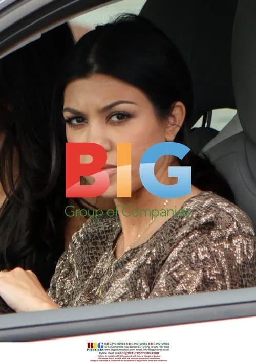 Kim and Kourtney Kardashian in Miami