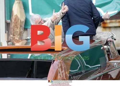 Johnny Depp Concealed on Film Set