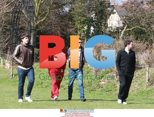 Jack Tweed visits Jade Goody's grave