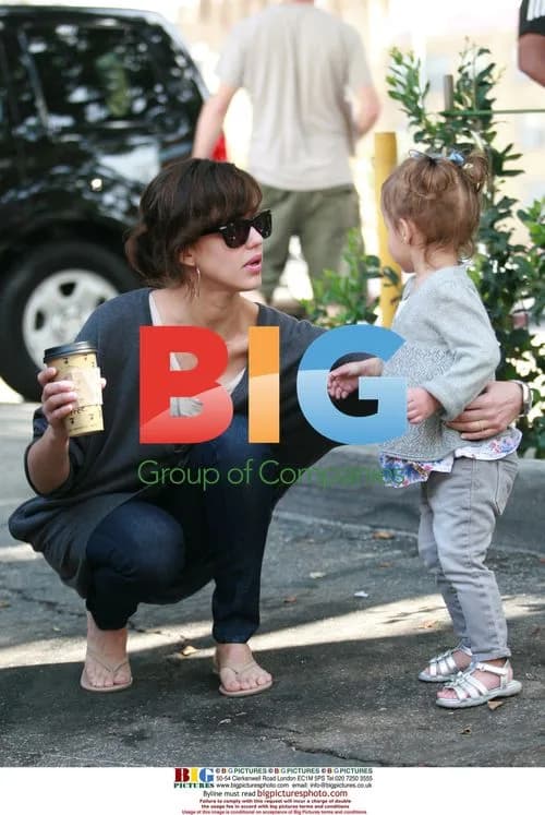 Jessica Alba with daughter Honor in LA