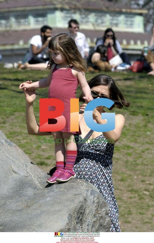 Maggie Gyllenhaal and Daughter in Brooklyn