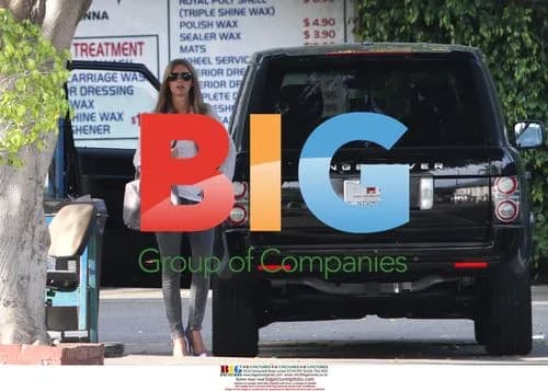 Nicky Hilton at Car Wash