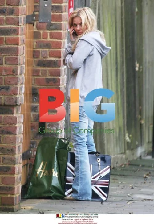 Geri Halliwell Locked Out of Her Home