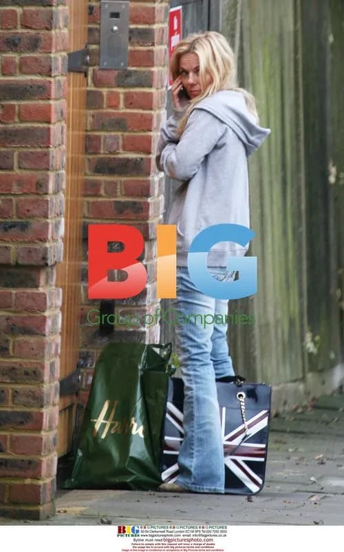 Geri Halliwell Locked Out of Home