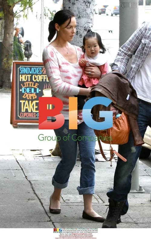 Katherine Heigl, Naleigh Kelley, Josh Kelley at lunch