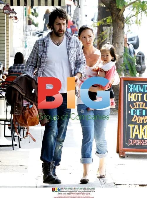 Katherine Heigl and family out to lunch