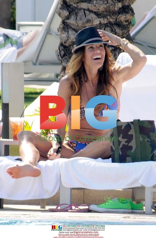 Kelly Bensimon and Daughters at Miami Beach