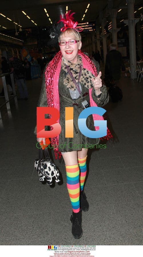 Su Pollard Spotted at Kings Cross