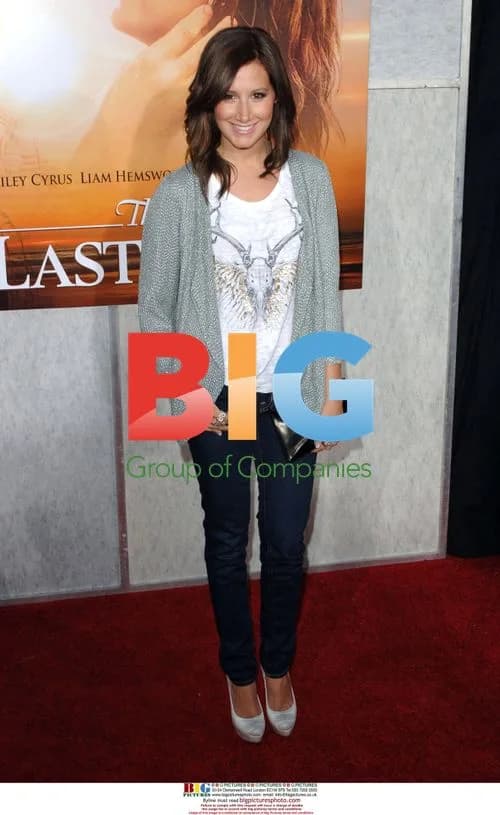 Ashley Tisdale at 'The Last Song' Premiere