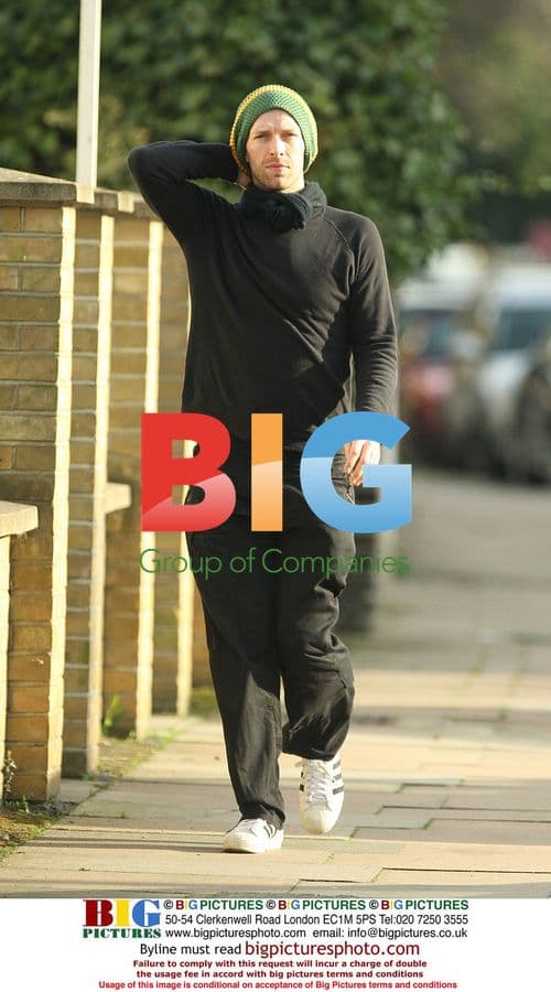 Chris Martin Walking in London