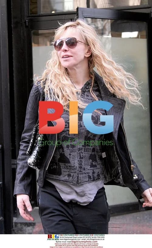 Courtney Love Leaving Office in NYC
