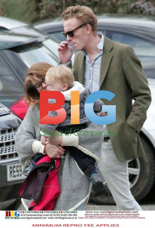 Billie Piper and Laurence Fox out with dog