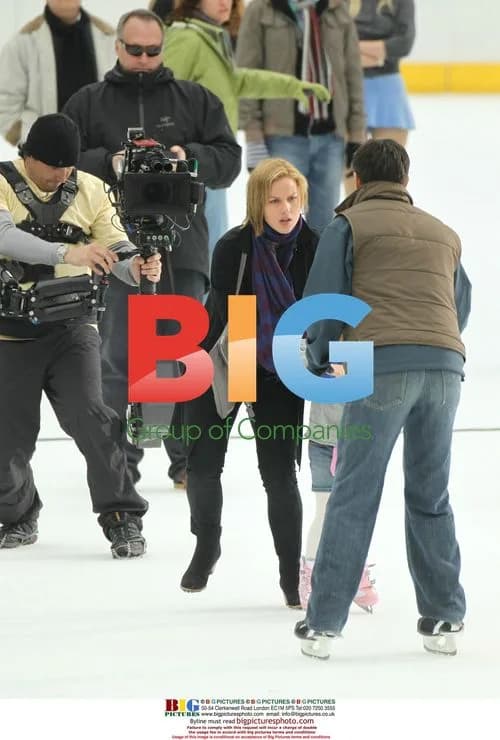 Abbie Cornish filming 'The Dark Fields'