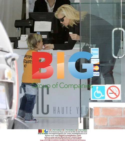 Gwen Stefani with son Kingston