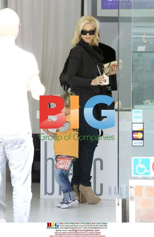 Gwen Stefani and Son Kingston