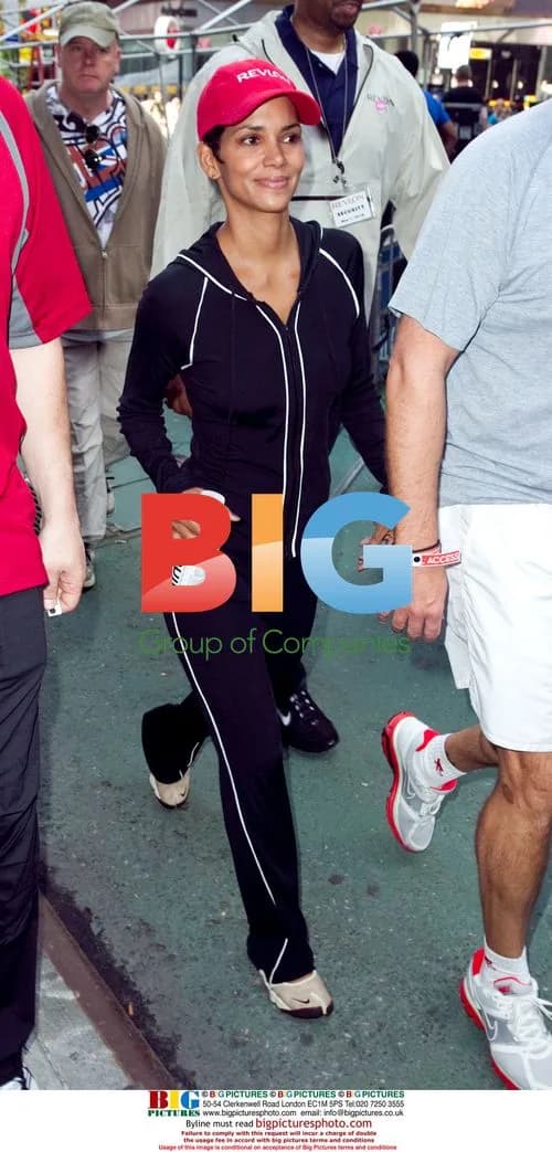 Halle Berry at Revlon Run/Walk