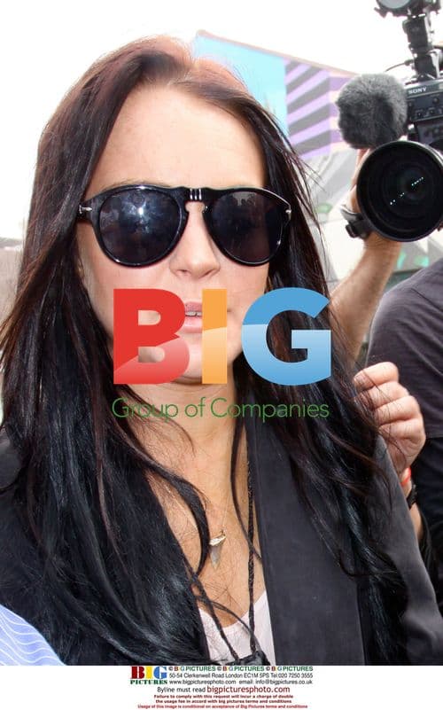 Lindsay Lohan Arrives to Court