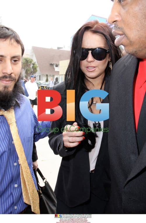 Lindsay Lohan Arrives to Court in Venice