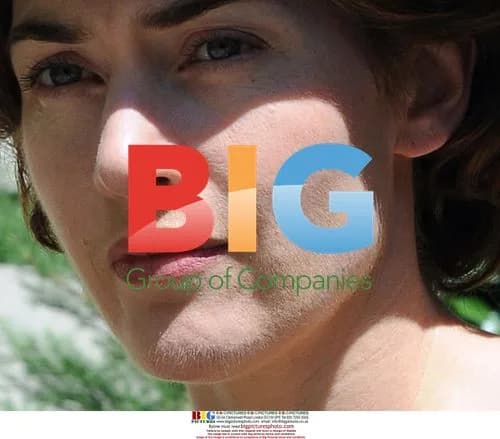 Kate Winslet on 'Mildred Pierce' set