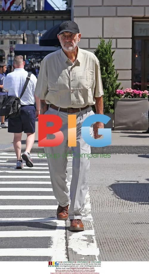 Sean Connery Strolls Through NYC