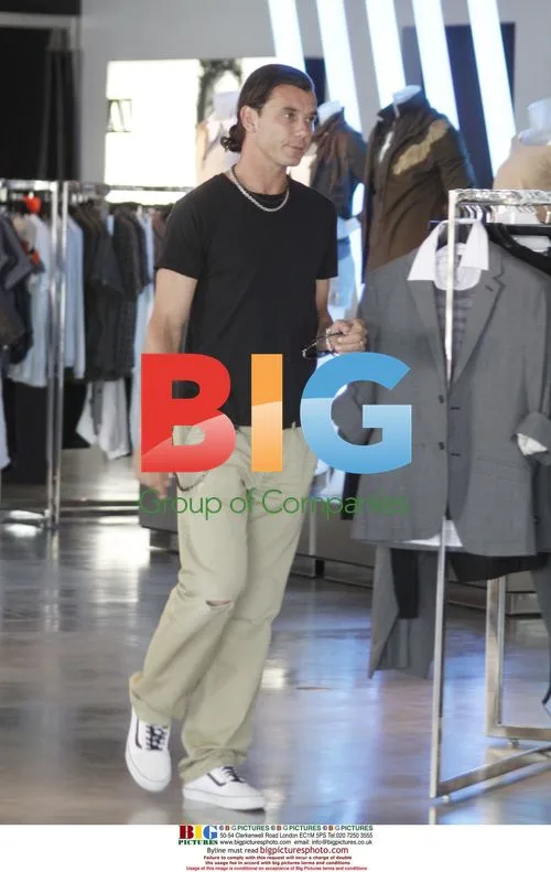 Gavin Rossdale Shopping at Armani Exchange