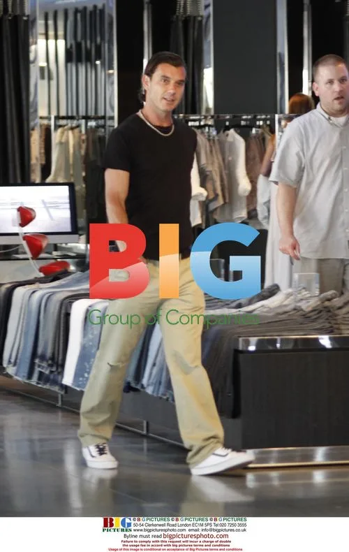 Gavin Rossdale Shopping at Armani Exchange