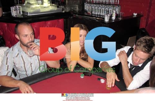 Shannon Elizabeth at Cinco de Mayo Poker Tournament