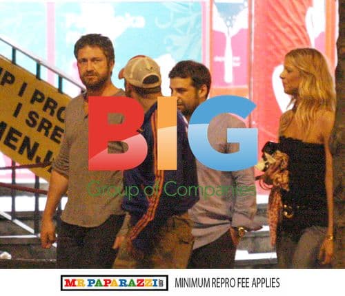 Gerard Butler Enjoys Nightclub Outing