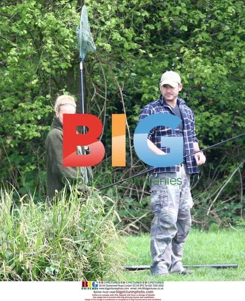 Kerry Katona Fishing with Daughter