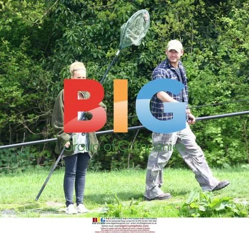 Kerry Katona Fishing with Daughter